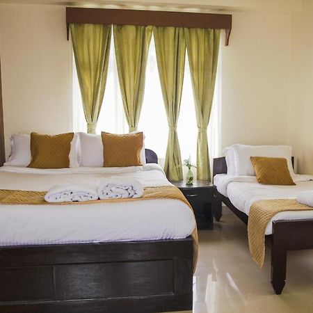 Apartamento de 350 m² en Laitumkhrah, con 10 habitación Shillong Exterior foto