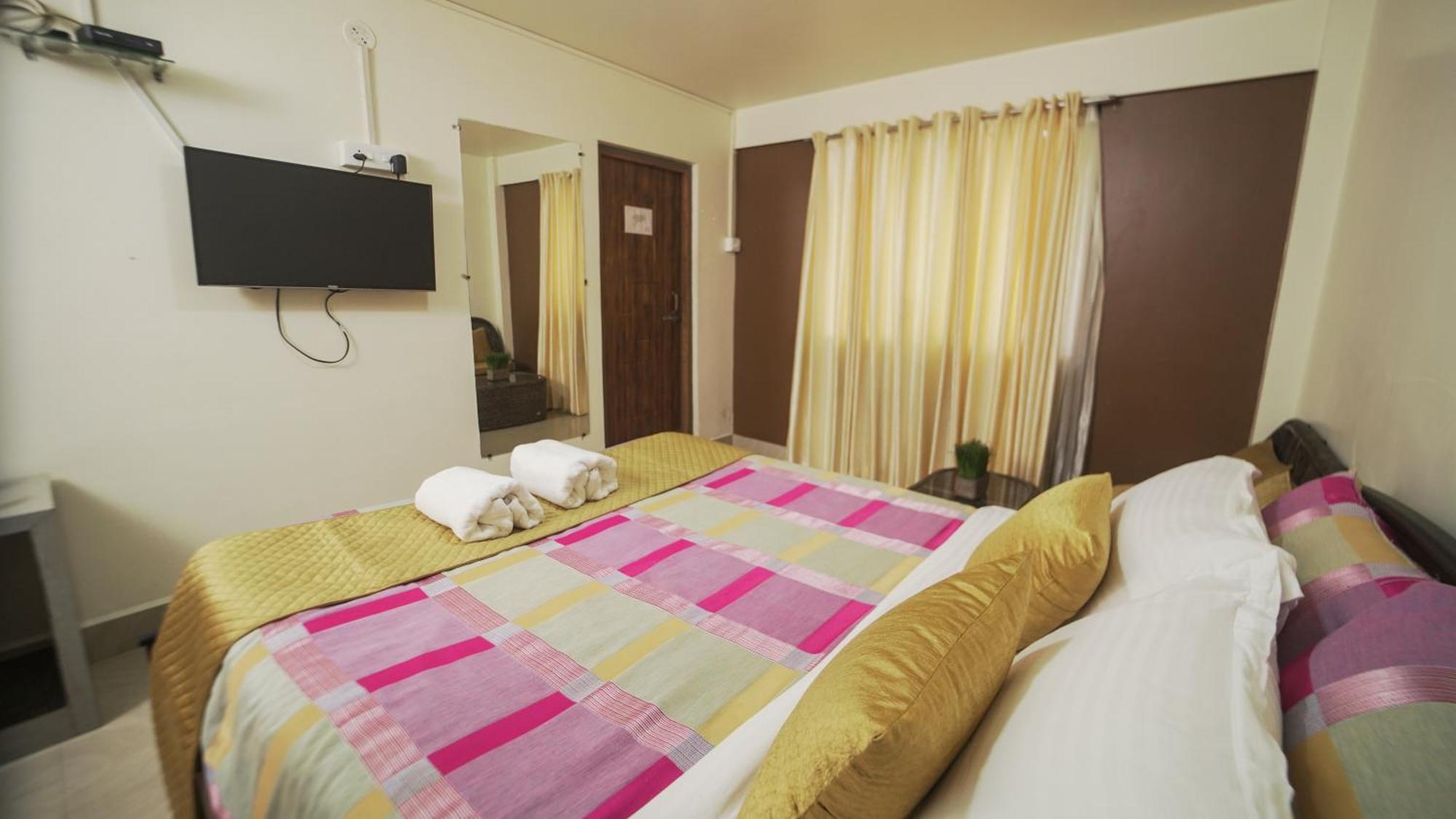 Apartamento de 350 m² en Laitumkhrah, con 10 habitación Shillong Exterior foto