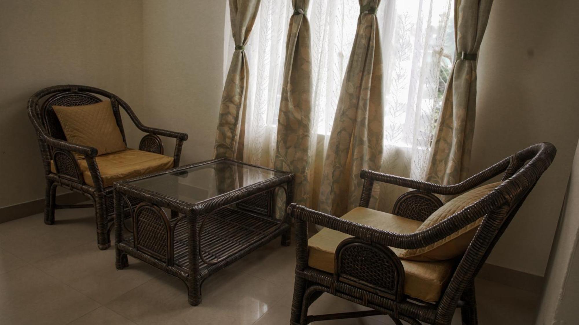 Apartamento de 350 m² en Laitumkhrah, con 10 habitación Shillong Exterior foto